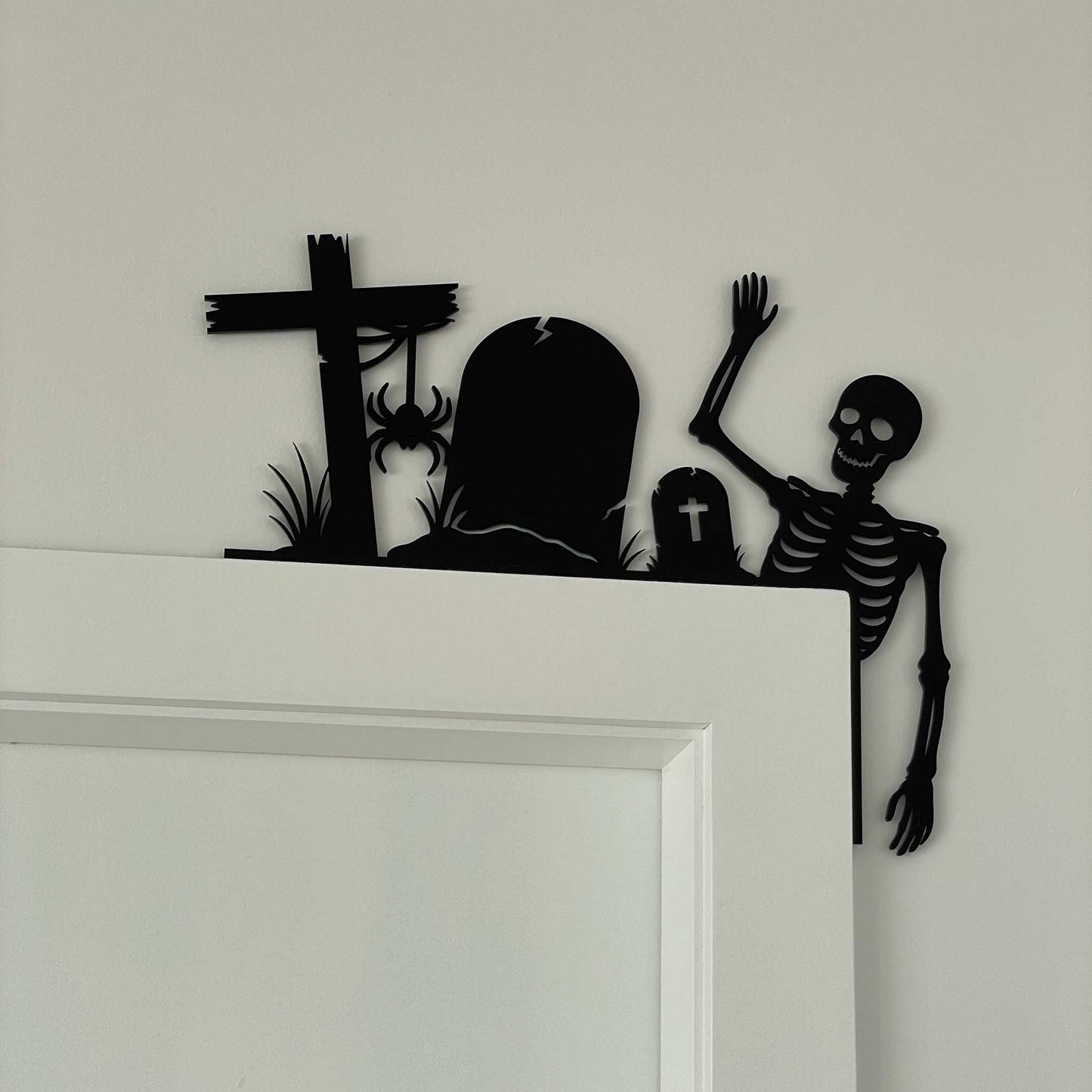 HALLOWEEN DOOR CORNER