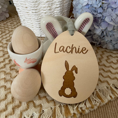 EASTER EGG SHAPED TAG WITH EASTER BUNNY