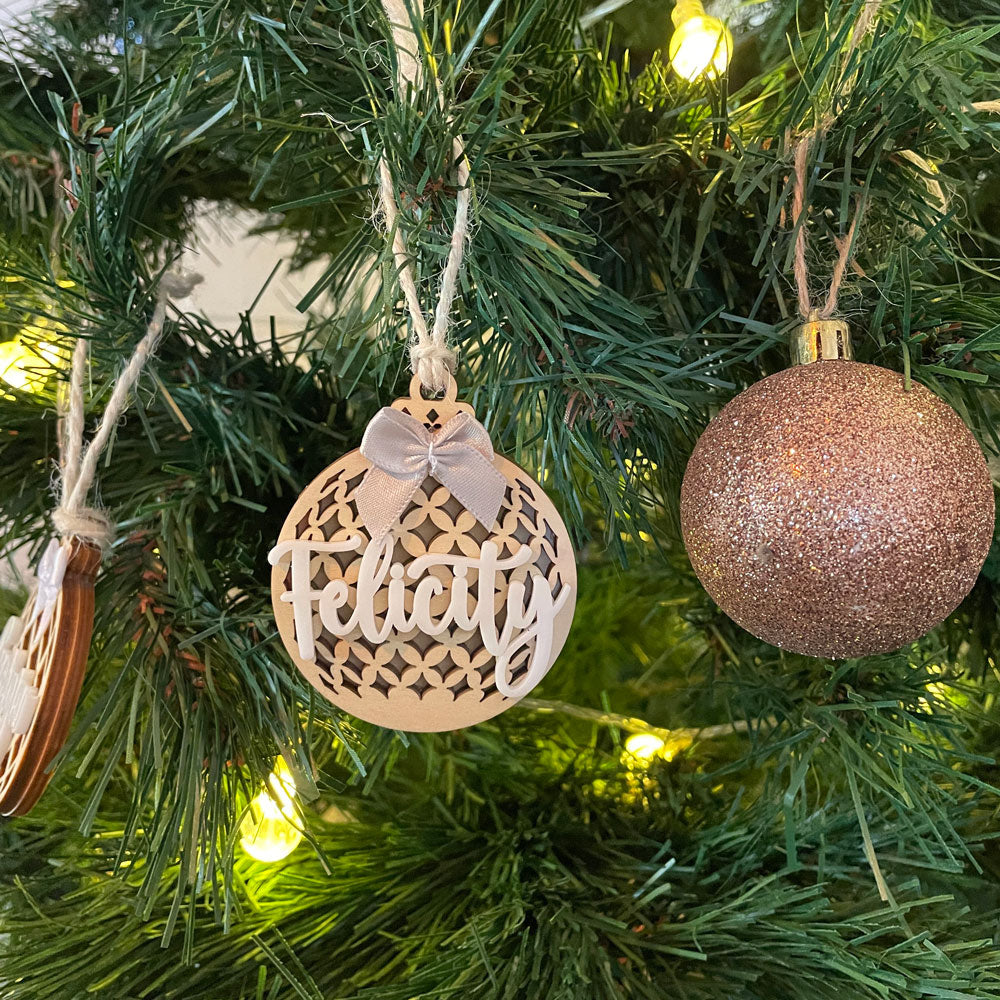 CHRISTMAS BALL ORNAMENT - PATTERN